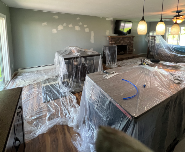 Images of high-quality or eco-friendly cleaning products that are used in residential cleaning.